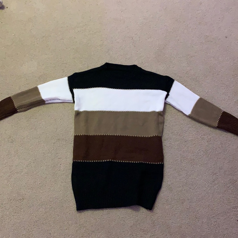 Super cute sweater